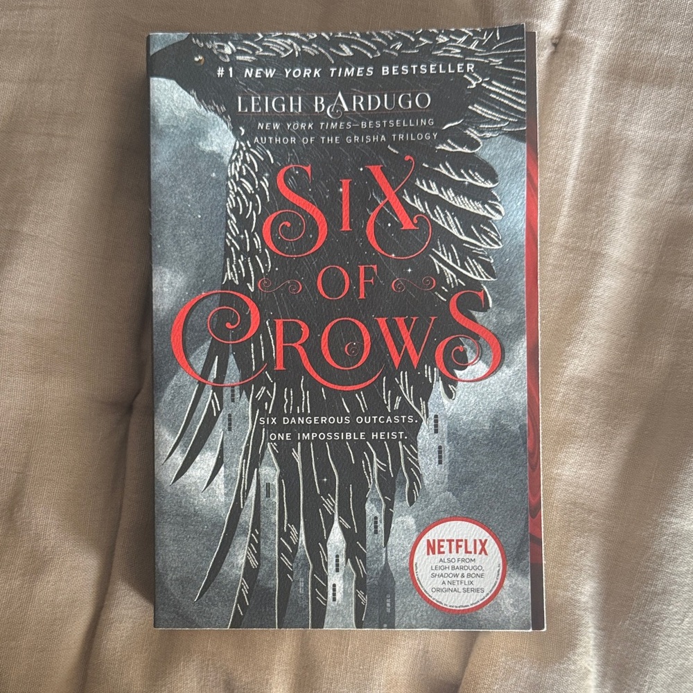 Six of Crows Paperback Book